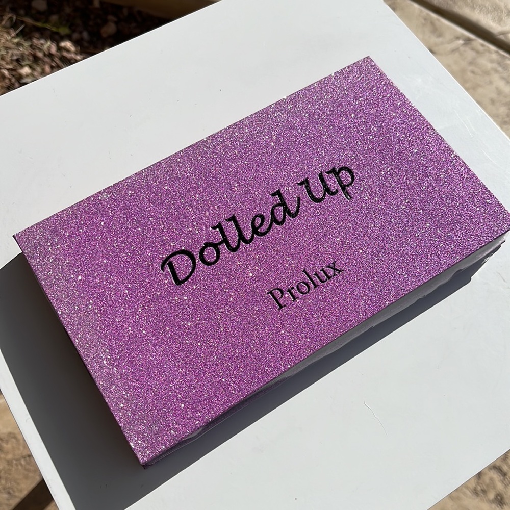 Natural tones Eyeshadow Palette - Picture 3 of 4